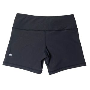 LULU LEMON black biker shorts